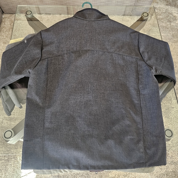 Columbia Omni-Shield Waterproof Jacket - Picture 2 of 6